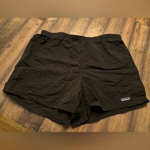 Patagonia Women's Baggies Shorts 5" NWT Size L